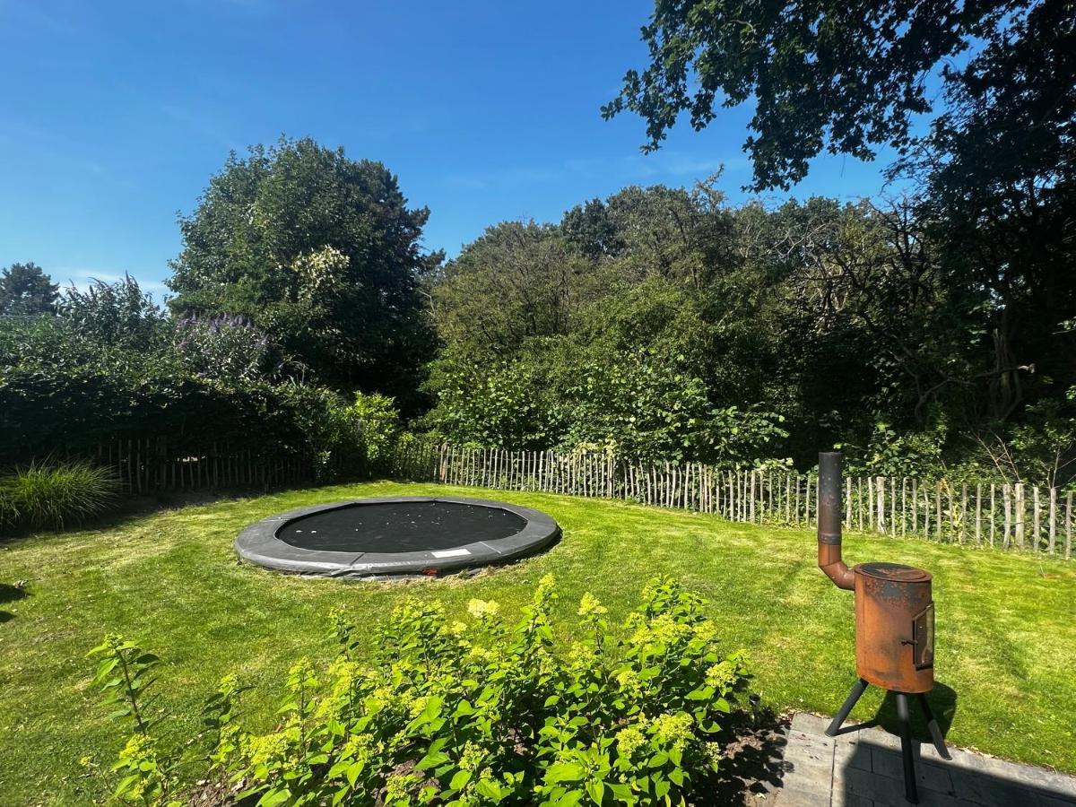 BadHoophuizen 6-per Bungalow Veluwemeer Trampoline Hulshorst Exterior foto